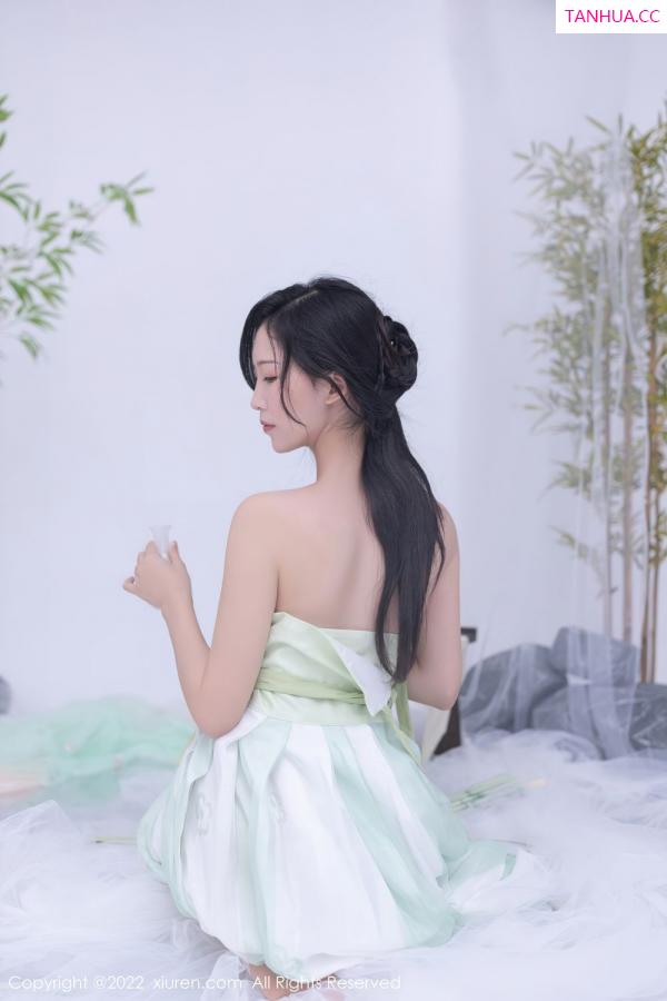 陈若依 抖娘利世 [XiuRen]高清写真图 2022.07.27 No.5345 利世第27张图片